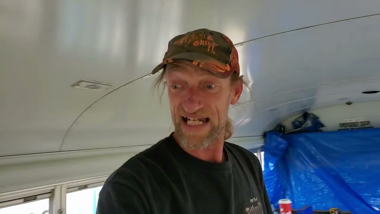 Scoolie Build 5 More Floor Removal