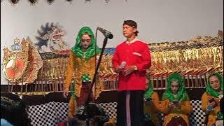 Campur Sari Sekar Wijaya  Ki dalang  Ulinuha
