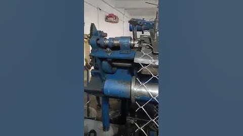 fully automatic single wire feeding chain link fence machine#machine #automatic #factory #working