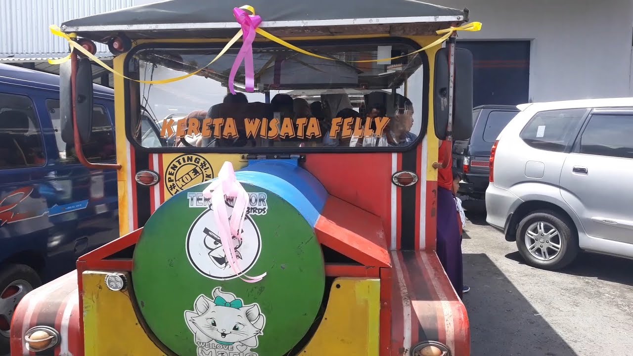 Naik Kereta Kelinci ke Kondangan - YouTube