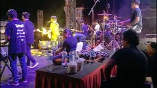 Ray Peni - Megaleng Rindu ( Live Alun alun kota Gianyar )