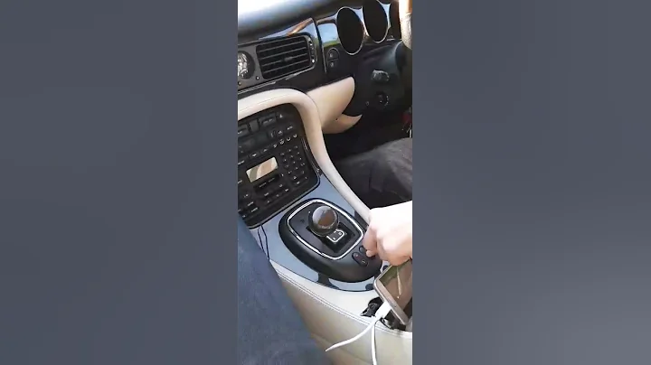 Jaguar XJR X308 0-70mph