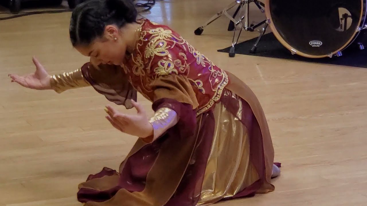 Danza Cristiana La mujer del flujo de sangre