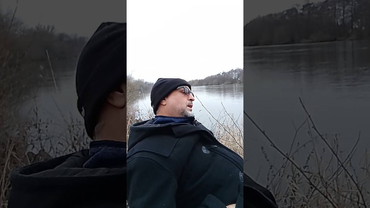 تلاوة بعض الآيات القرآنية على جنب واد فى المانيا