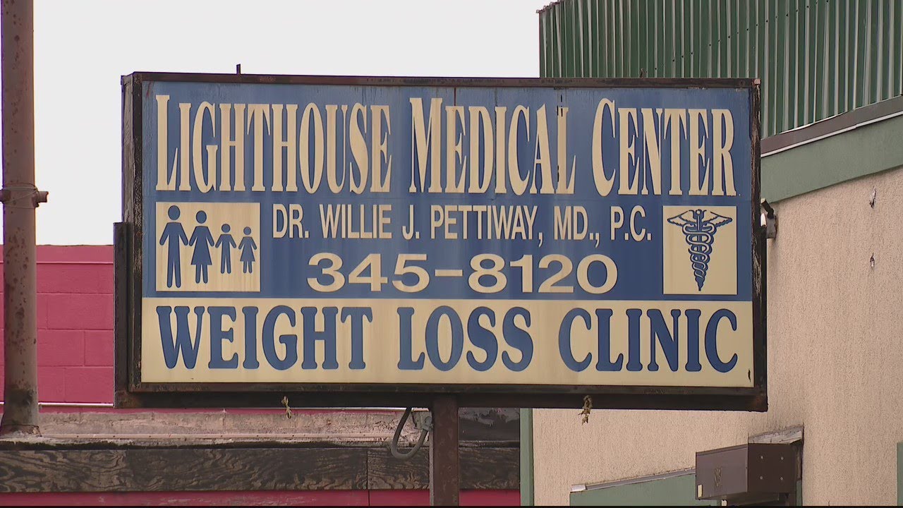 Pill mill inside Detroit weight loss clinic raided