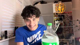 Felix Bain does the Sprite and Banana Challenge (DISGUSTING)