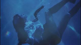 ARMNHMR - Swimming In The Sky (Visualizer)