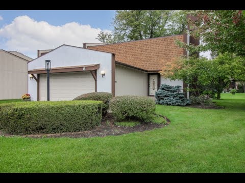 8 Deercrest Lane, Indian Head Park, IL home video tour