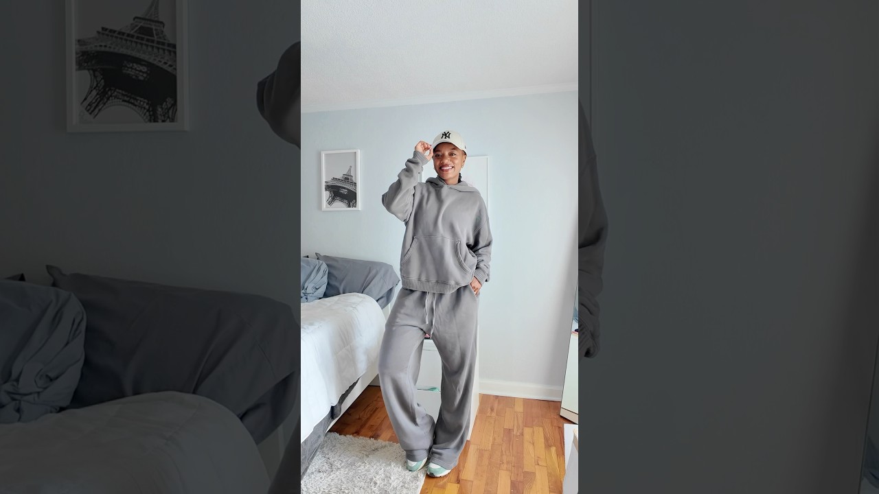 Grey set from Elwood PERFECT for fall! Linked on my ShopMY🧡🍁