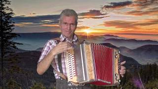 Video-Miniaturansicht von „Glück im Schwarzwald ( Avsenik ) auf der Steirischen mit Gesang von Gottfried Kletzmair ( A-D-G-C )“