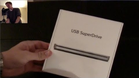 Unboxing the Apple USB SuperDrive
