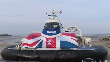 Hovertravel Hovercraft Inflating & Leaving Ryde - Solent Flyer - Isle Of Wight - March 2022