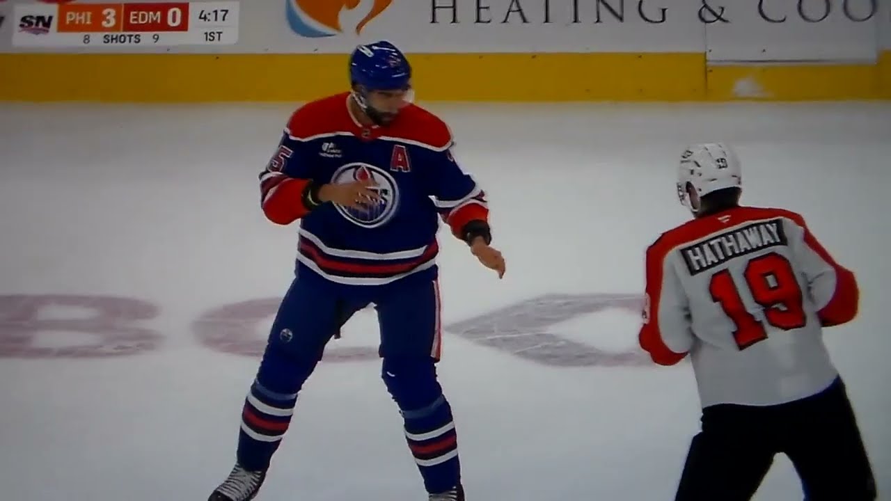 NHL Hockey fight - Darnell Nurse(Oilers) vs. Garnet Hathaway(Flyers)