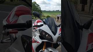 Yamaha R1 4c8 and Ducati multistrader. lost ! found a cafe . lovely full English breakfast