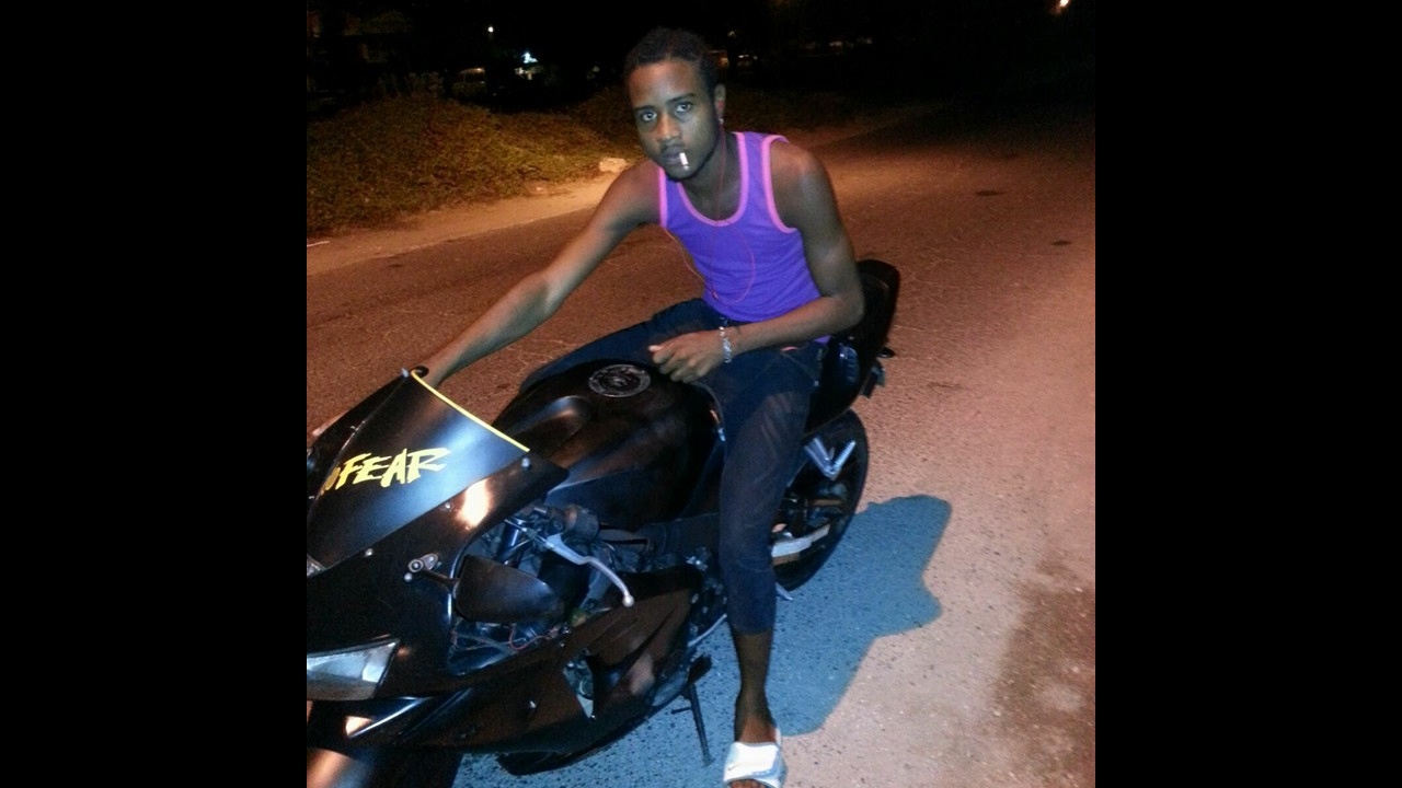 Siiko Rowe -Gwan Yuh Ways (Coco Tree Riddim)- Clean Version prod by: RRAW Productions