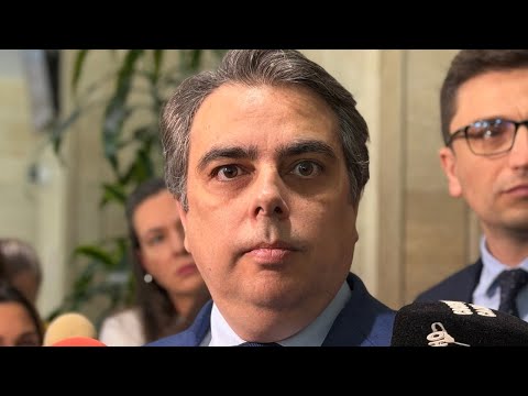 Асен Василев: Планът за &bdquo;Лукойл&ldquo; от 2023 г. трябва да се изпълнява, а не да се краде рафинерията