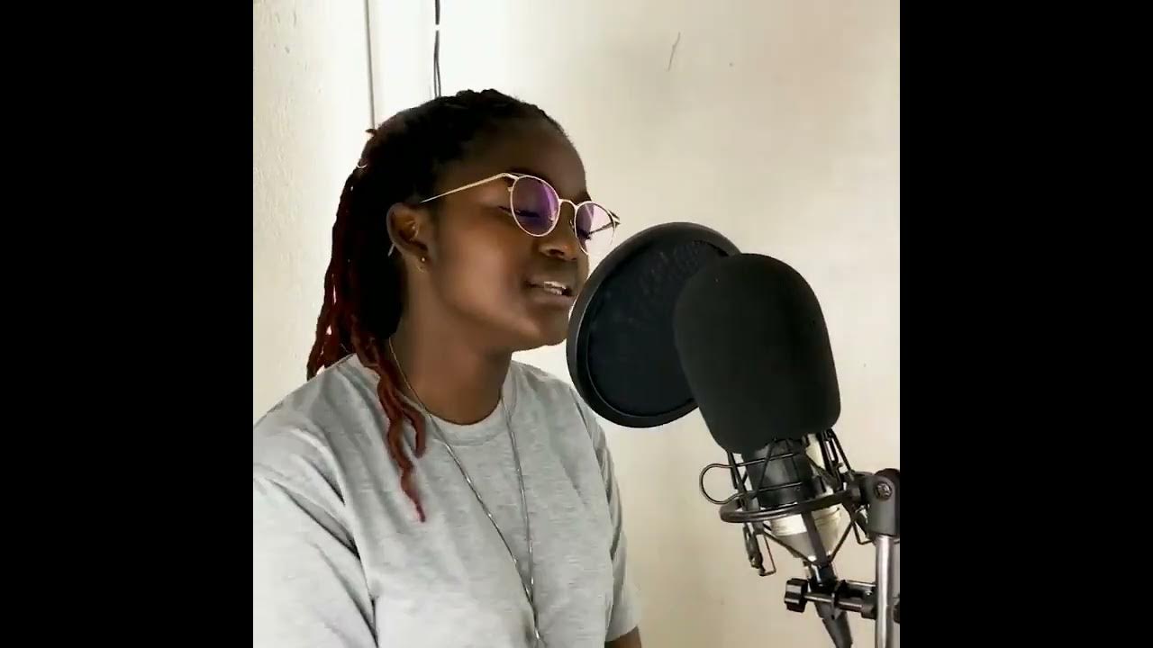 gloria bash chaise électrique ( fally ipupa ft Olivia ) YouTube