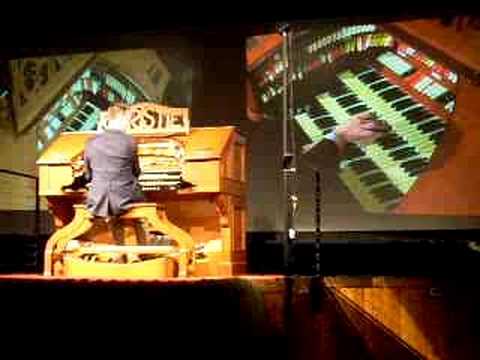 Richard Hills in Concert Christie Theatre Pipe Org...