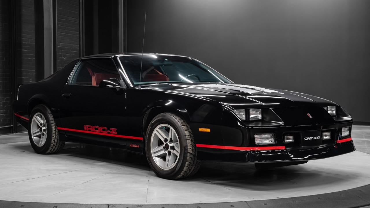 1986 Chevrolet Camaro IROC-Z Walkaround