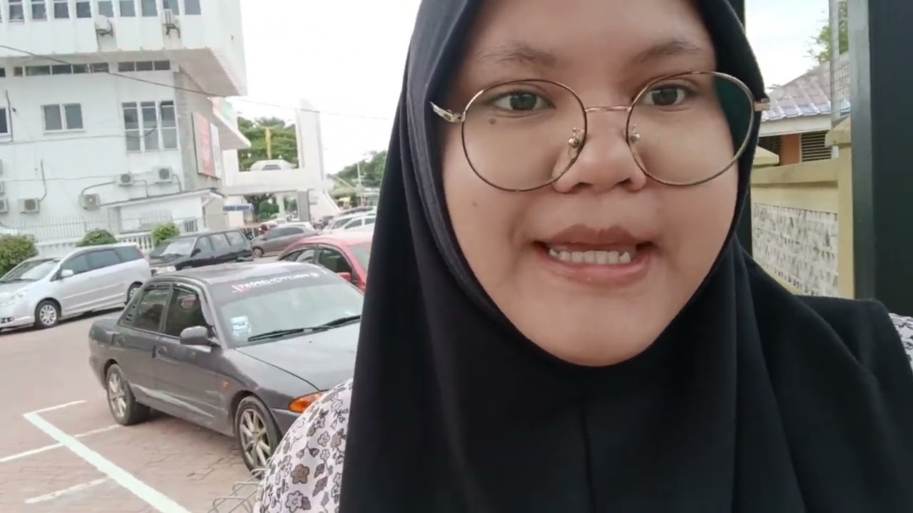 konvokesyen kakak iungg