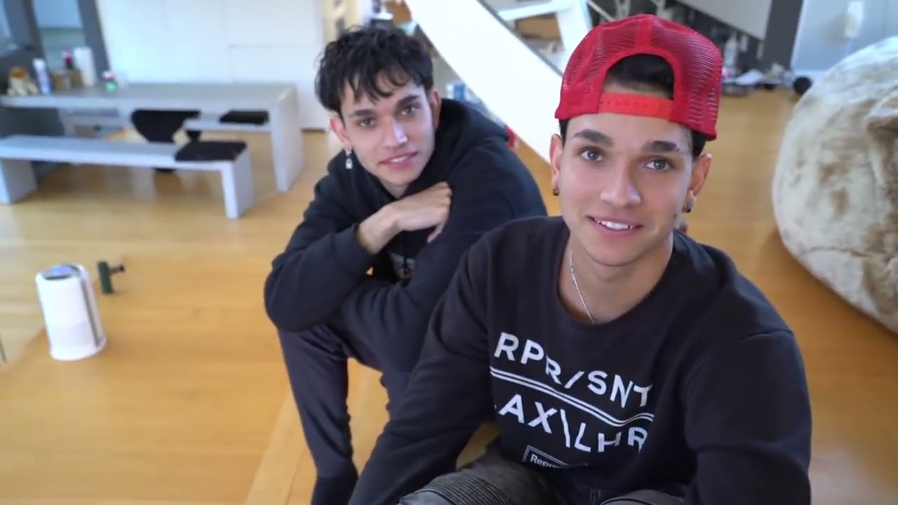 Dobre Brothers! WE'RE HAVING A BABY!