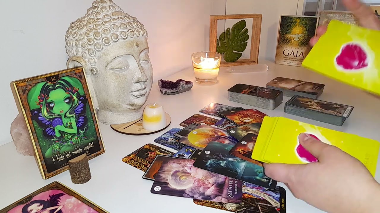 ¿QUÉ SIENTE POR MÍ HOY? 🏹 💕 + CANALIZACIÓN 🪬 TAROT INTERACTIVO