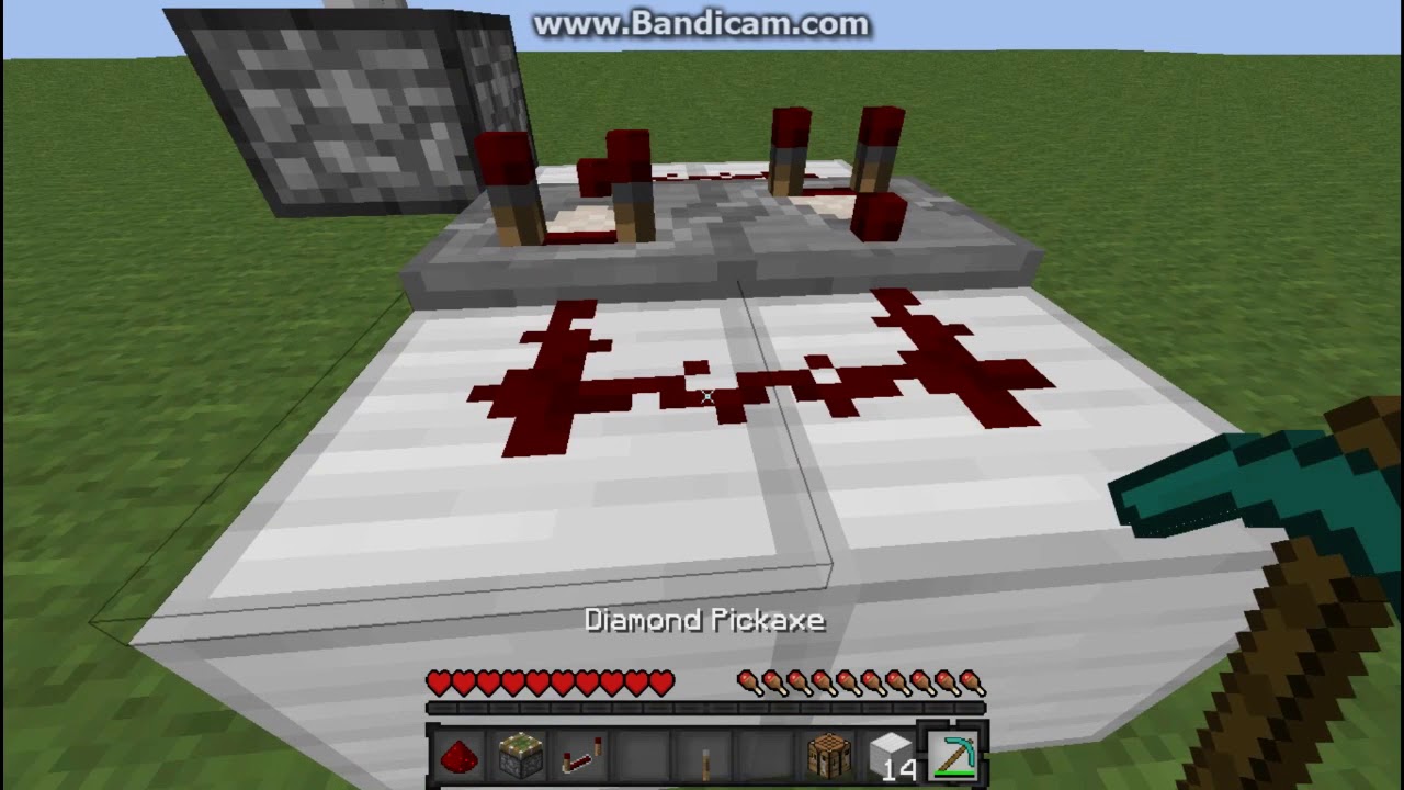 How to make a crafting table hiding machine - YouTube