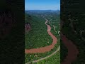 Piraputanga: cercada pelas formações rochosas da Serra de Maracaju