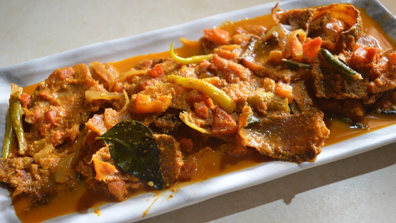 ಒಣ ಮೀನು ಸಾರುDry Fish Curry Mangalorean StyleNungel Meen GassiSukya
