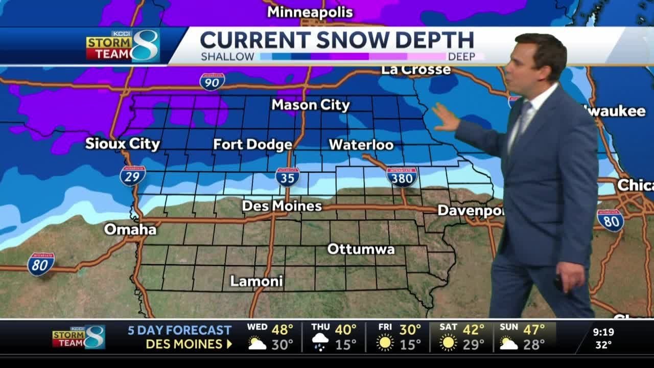 Quiet Tuesday night, rain and snow by Wednesday night in Iowa - YouTube