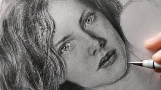 Реалистичный Рисунок карандашом Rachel Hurdwood Art Draw