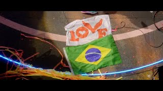 Video thumbnail of "Up&Up - Live In São Paulo (Coldplay)"