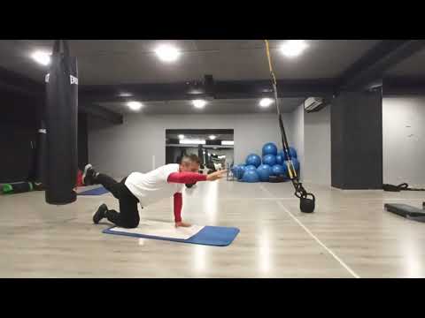 Βίντεο: Αμερικανικές ασκήσεις για τον Ρώσο αθλητή. Βλαντιμίρ - για το CrossFit