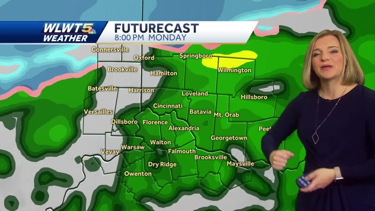 Chance for more snow tonight - YouTube