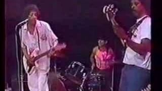 Arthur Lee and LOVE-7 & 7 Is - Local Cable Version - Live! chords