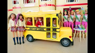 New School Uniforms & School Bus /Barbie Girl Scouts Schulbus Éclaireuses دمية Escoteiras Sekolah