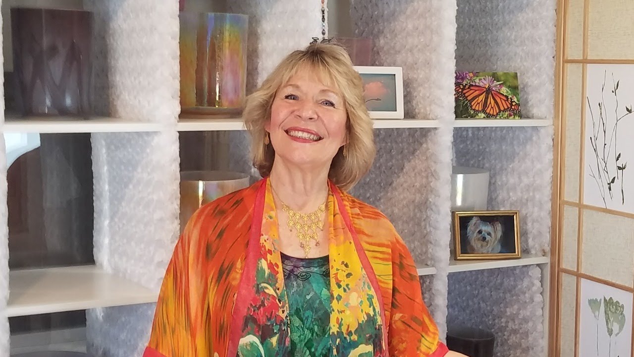 Bathrobe Moments hits the MidWeek mark with DIANN ALEXANDER! YouTube