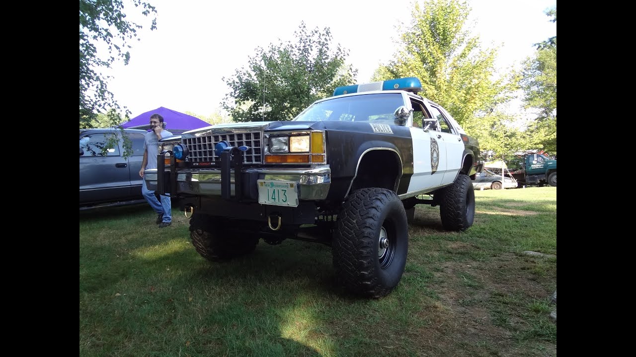 Cop car from HELL - YouTube