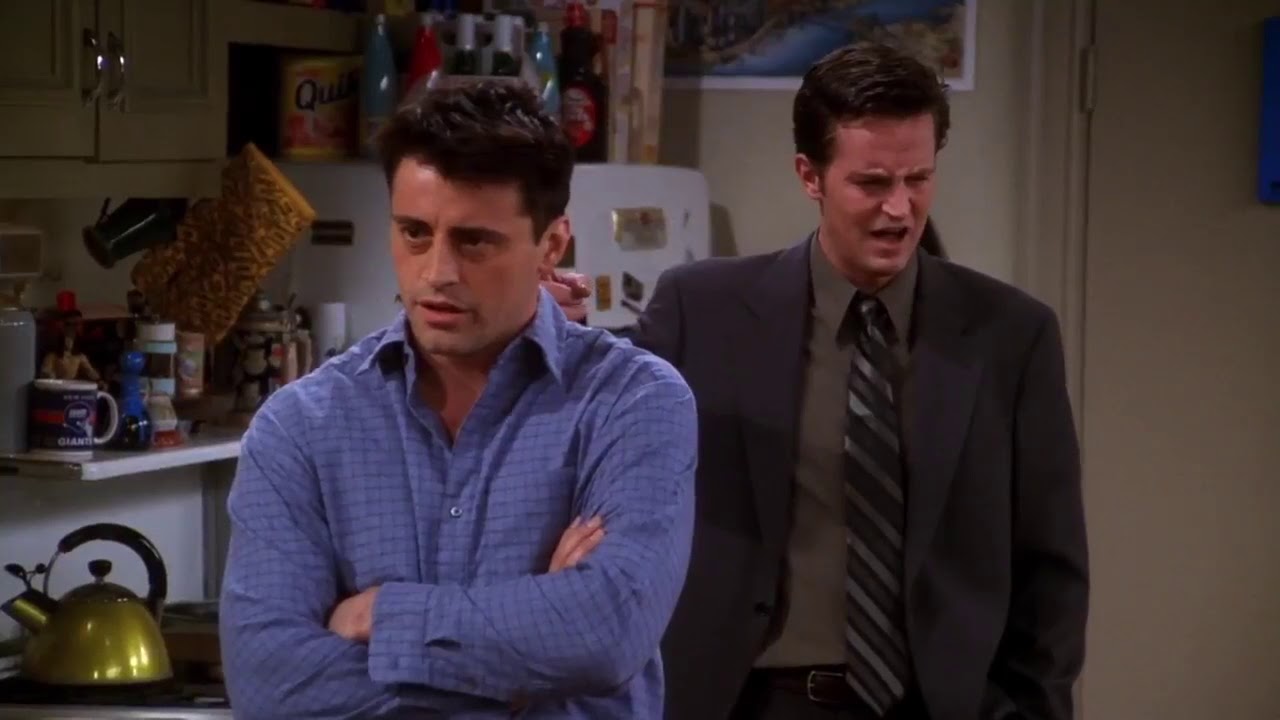 Friends(Chandler)- Can you people not see me?! - YouTube