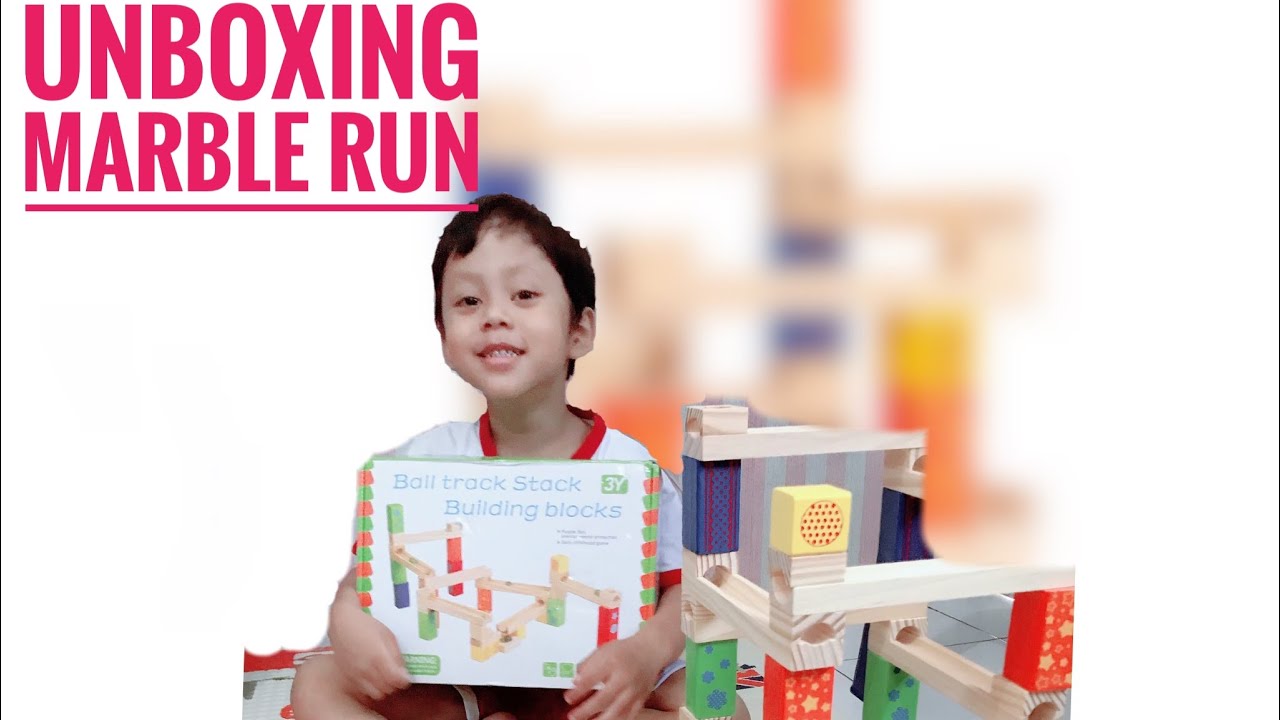 Unboxing marble run