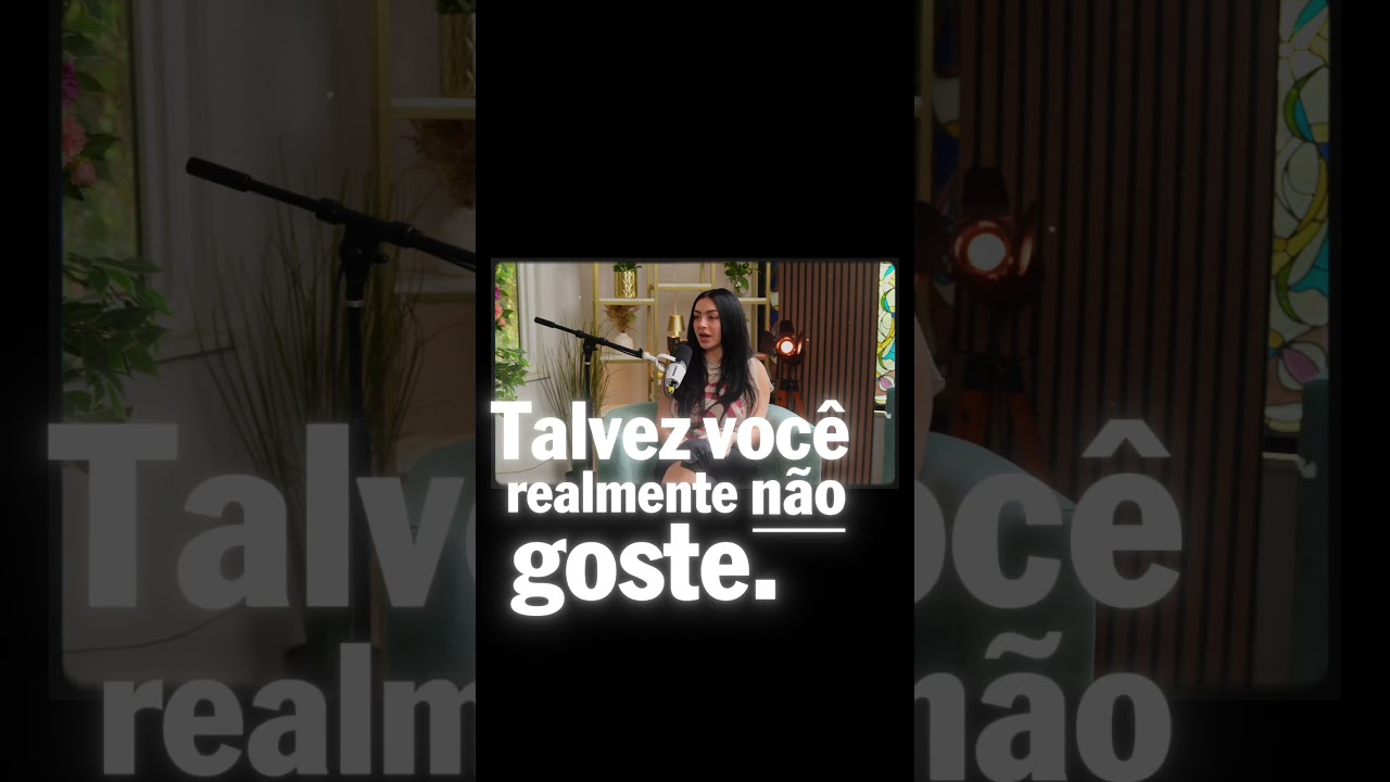 Charli XCX - Reel for @qobuzbrasil