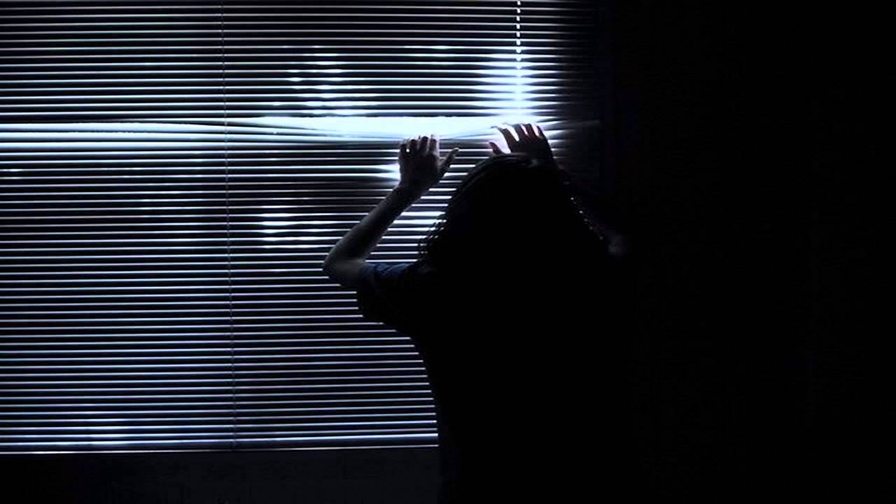 Guarda Surface x Koh - Sleepless su YouTube Guarda Surface x Koh - Sleepless su YouTube