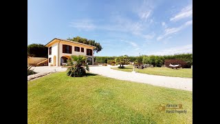 Impressive sea view villa with large garden near the beach.