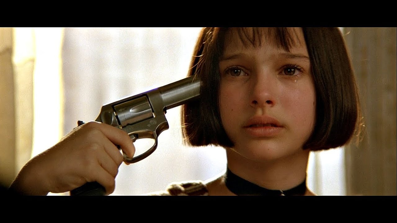 A Profissional Mathilda Leon e o Pin de Lapela de Filme e Jogo do