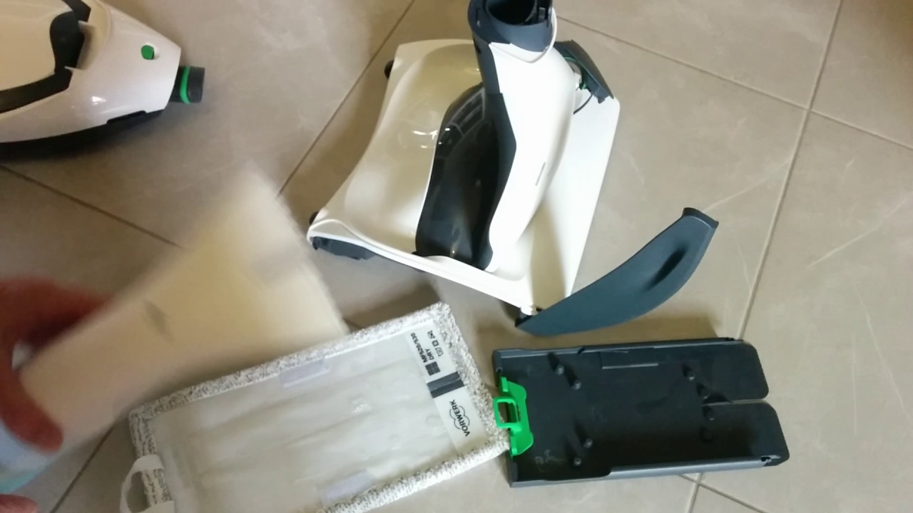Tutorial Folletto vorwerk inserimento panno lavapavimenti (ISCRIVETEVI AL  MIO CANALE) - YouTube
