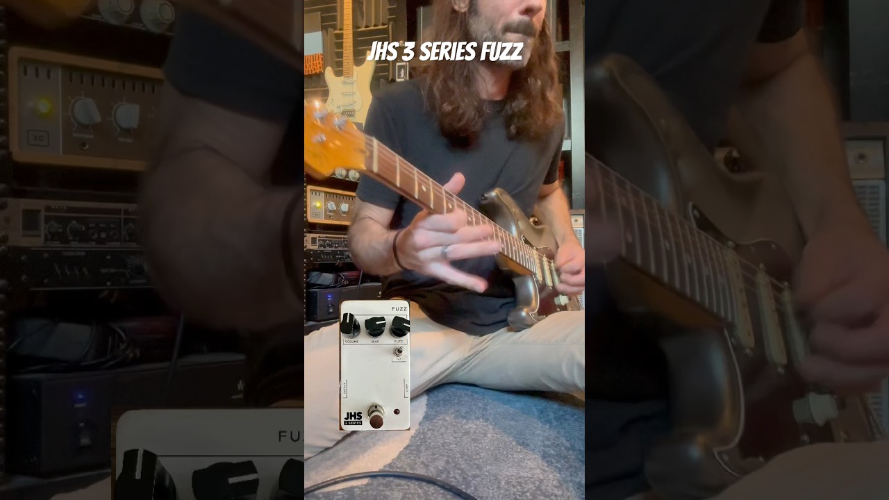 I crank the "Bias" knob at the end to get that spitty gated sound. JHS 3 Series Fuzz pedal. 