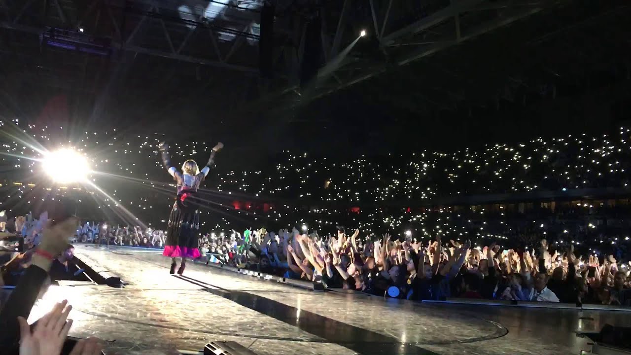 Madonna Live Rebel Heart Tour 2015 - Like a Prayer @tele2arena Sweden ...