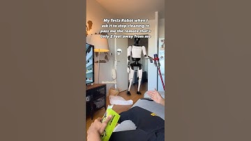 Robot shocked 😳 Mankind rocks 🤘#tesla #robot #optimus #trendingmemes #teslarobots