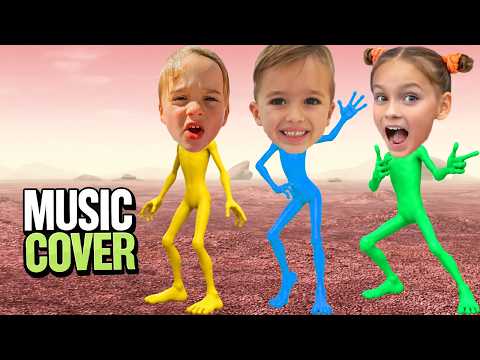Vlad and Niki  A Giant Inflatable Obstacle Course - Dame Tu Cosita ( Cover )