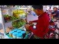 So Famous ! Popular BOK LAHONG (Khmer Papaya Salad) in Phsar Leu Siem Reap | Cambodian Street Food